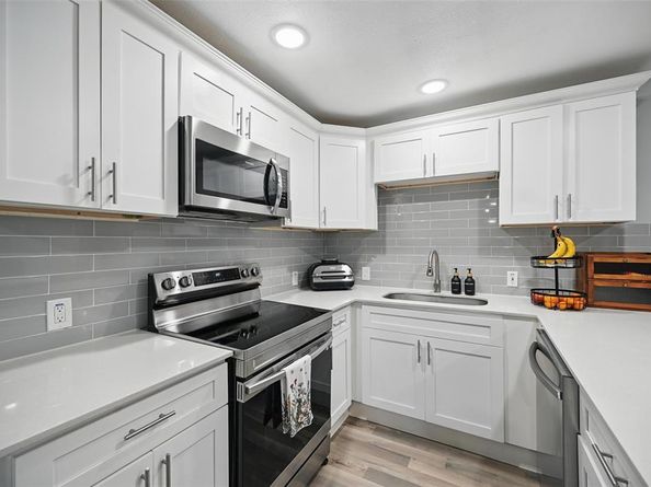 11519  Desdemona Drive , Dallas Texas 75228