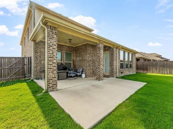11700  Elko Lane , Fort Worth Texas 76108