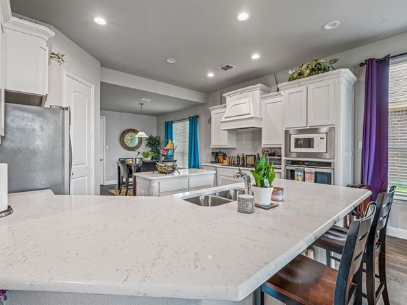 11700  Elko Lane , Fort Worth Texas 76108