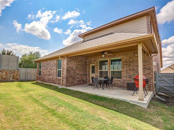 2405  Blackrail Court , Argyle Texas 76226