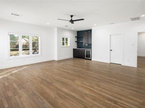 6933  Wabash Circle , Dallas Texas 75214