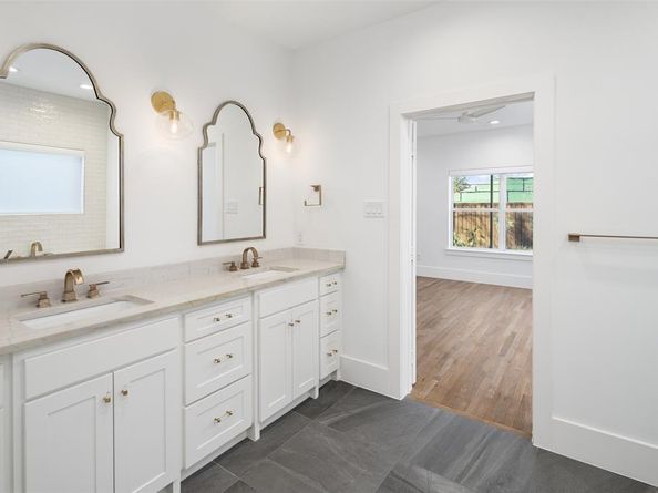 6933  Wabash Circle , Dallas Texas 75214