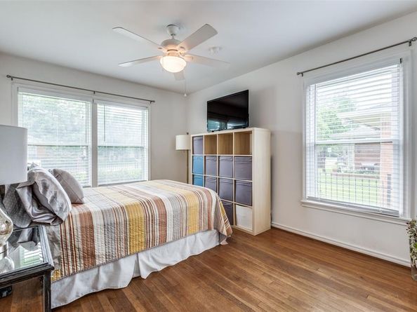 2309  Prichard Lane , Dallas Texas 75227