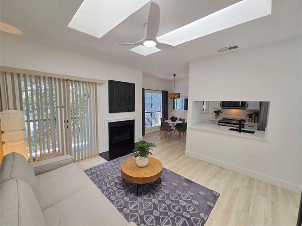 7126  Holly Hill Drive  311, Dallas Texas 75231