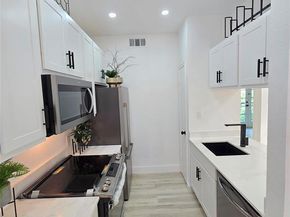 7126  Holly Hill Drive  311, Dallas Texas 75231
