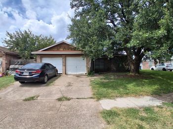615  Red Coat Lane 