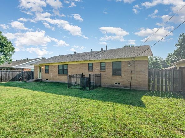 1711  N Place , Plano Texas 75074