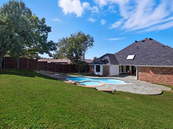 434  Moran Drive , Highland Village Texas 75077