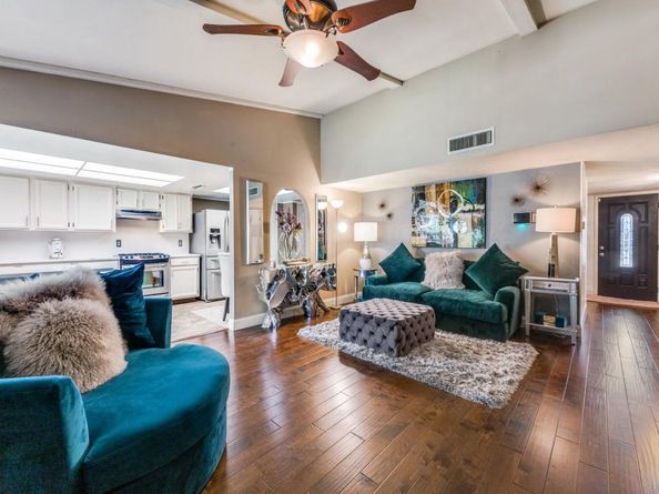 8633  Baumgarten Drive , Dallas Texas 75228