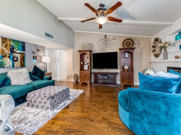 8633  Baumgarten Drive , Dallas Texas 75228