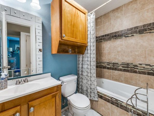 8633  Baumgarten Drive , Dallas Texas 75228