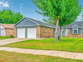 1609  Country Lane , Arlington Texas 76018