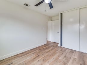 1609  Country Lane , Arlington Texas 76018