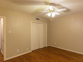 3211  Lockmoor Lane , Dallas Texas 75220