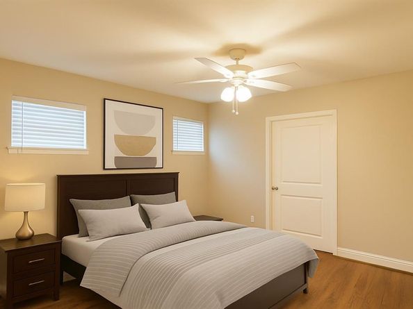 3211  Lockmoor Lane , Dallas Texas 75220