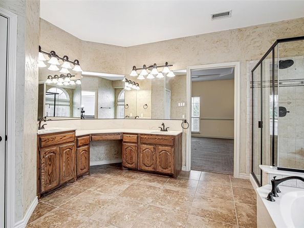 4808  King Harbor Court , Grand Prairie Texas 75052