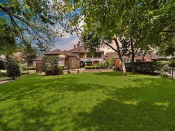 3084  Seneca Drive 