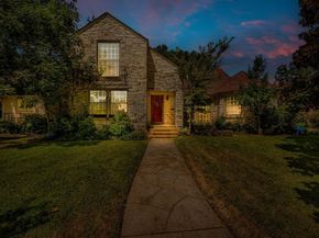 1531  Cedar Hill Avenue , Dallas Texas 75208