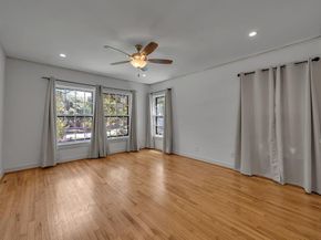 1531  Cedar Hill Avenue , Dallas Texas 75208