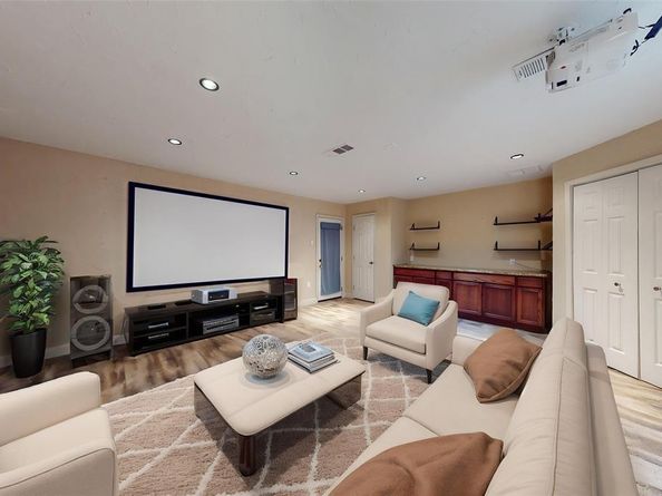 622  Meadowcrest Drive , Highland Village Texas 75077