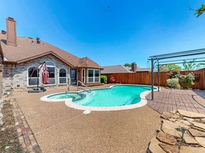 622  Meadowcrest Drive , Highland Village Texas 75077