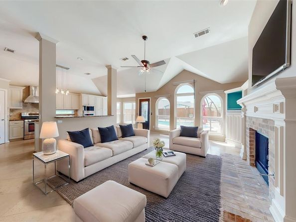 622  Meadowcrest Drive , Highland Village Texas 75077