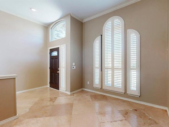 622  Meadowcrest Drive , Highland Village Texas 75077