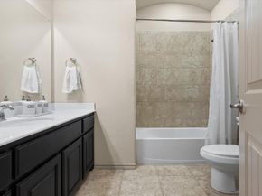 1046  Cydnie Street , Kennedale Texas 76060