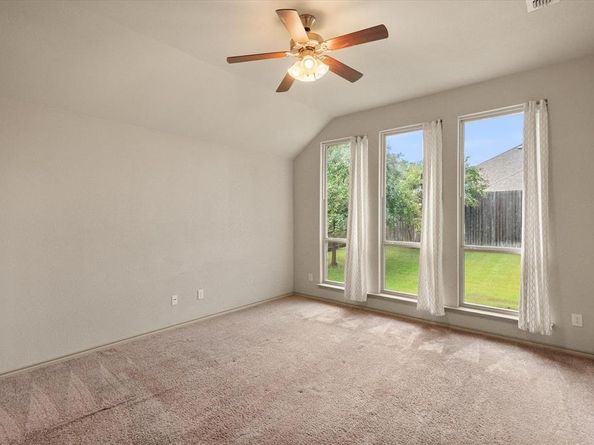 1046  Cydnie Street , Kennedale Texas 76060