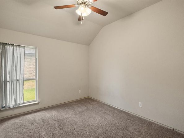 1046  Cydnie Street , Kennedale Texas 76060