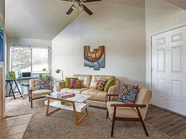 9837  Walnut Street  201, Dallas Texas 75243