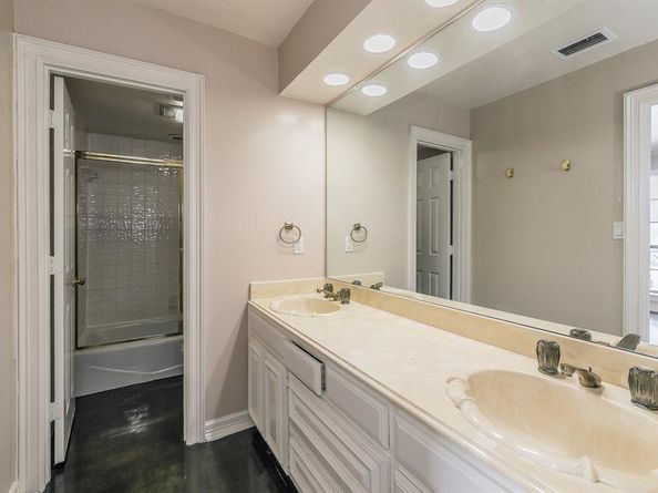 4346  Macarthur Avenue , Highland Park Texas 75209