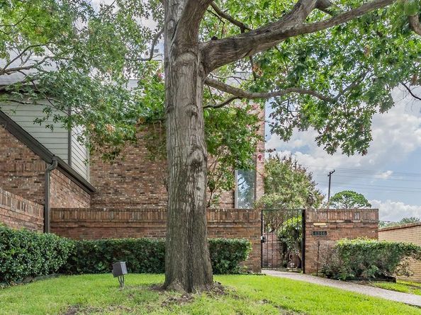 4346  Macarthur Avenue , Highland Park Texas 75209