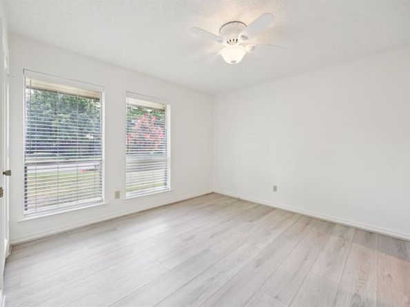 7641  Dentcrest Drive , Dallas Texas 75254