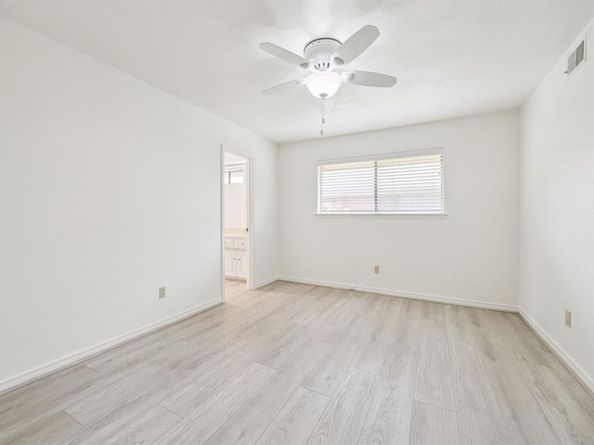 7641  Dentcrest Drive , Dallas Texas 75254