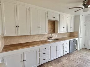 4020  Locke Avenue , Fort Worth Texas 76107