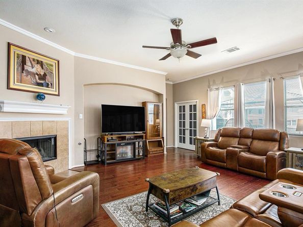 1028  Hickory Bend Lane , Fort Worth Texas 76108