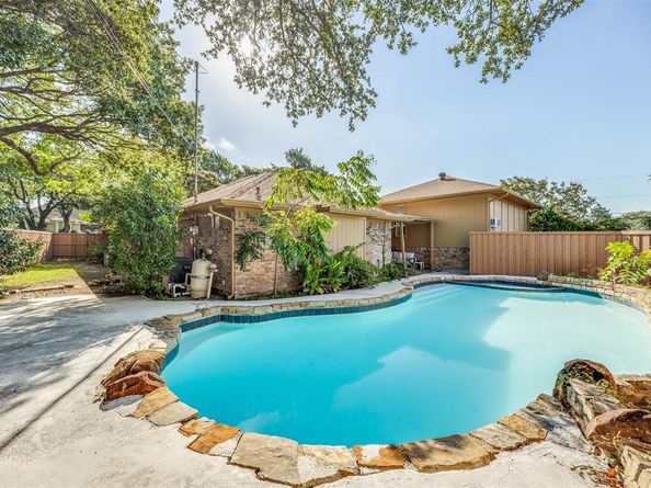 8517  Clover Meadow Drive , Dallas Texas 75243