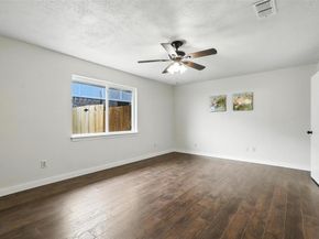 6916  Winchester Place , Fort Worth Texas 76133