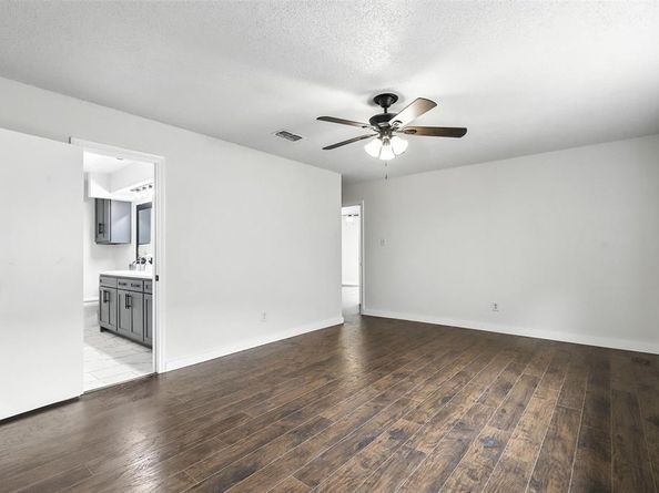 6916  Winchester Place , Fort Worth Texas 76133