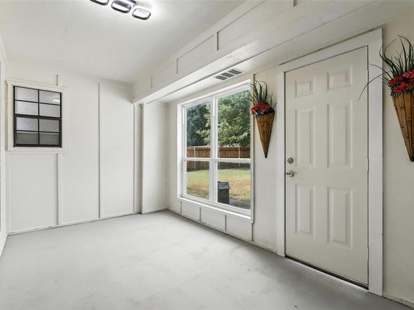 6916  Winchester Place , Fort Worth Texas 76133