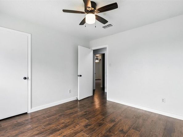 6916  Winchester Place , Fort Worth Texas 76133