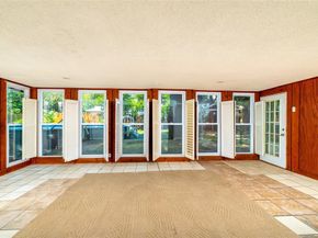 637  Post Oak Drive , Hurst Texas 76053