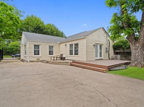 2617  Benbrook Boulevard , Fort Worth Texas 76109