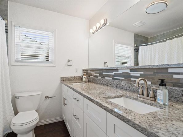 2617  Benbrook Boulevard , Fort Worth Texas 76109