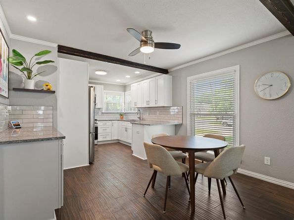 2617  Benbrook Boulevard , Fort Worth Texas 76109