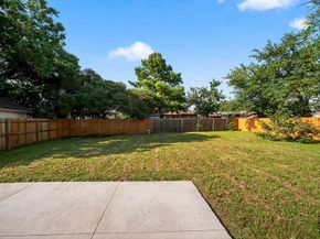 205  Volunteer Drive , Arlington Texas 76014