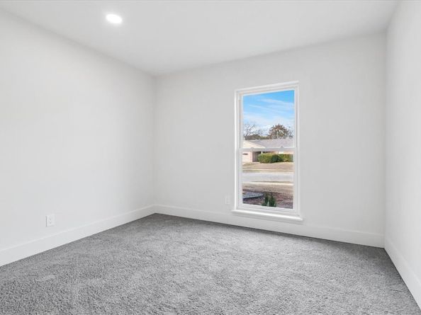 536  Windsor Drive , Allen Texas 75002