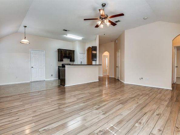 3414  Mojave Drive , Dallas Texas 75241