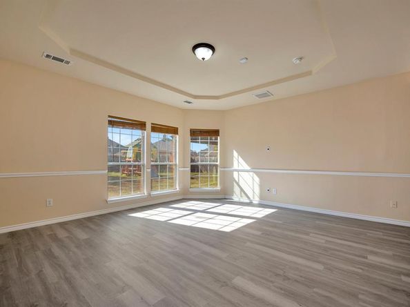 2727  Gillespie Court , Grand Prairie Texas 75052